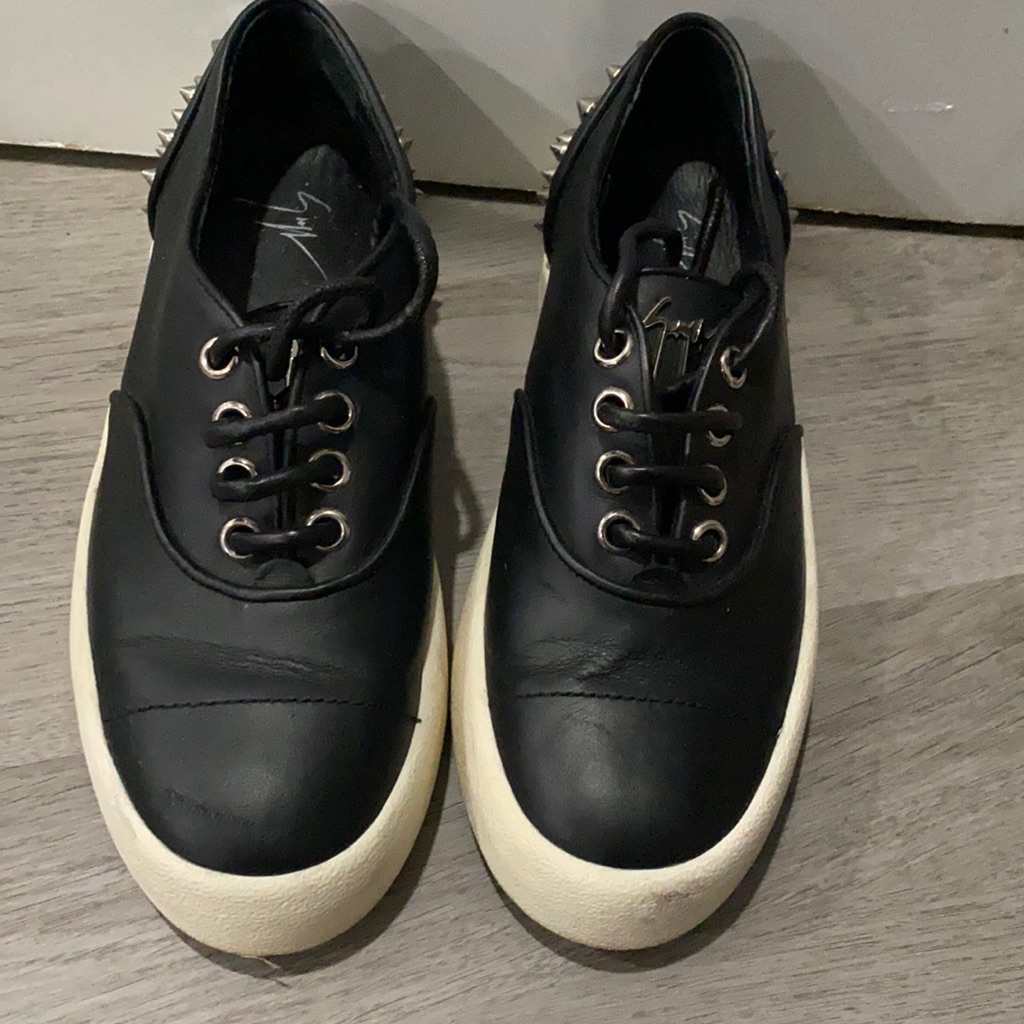 Giuseppe Sneakers